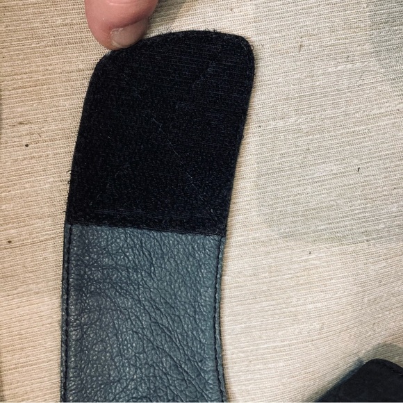 DANSKO Sz 39 Lulu Ankle  Strap Nubuck Suede Round Toe Small Wedge Shoes - Picture 8 of 12